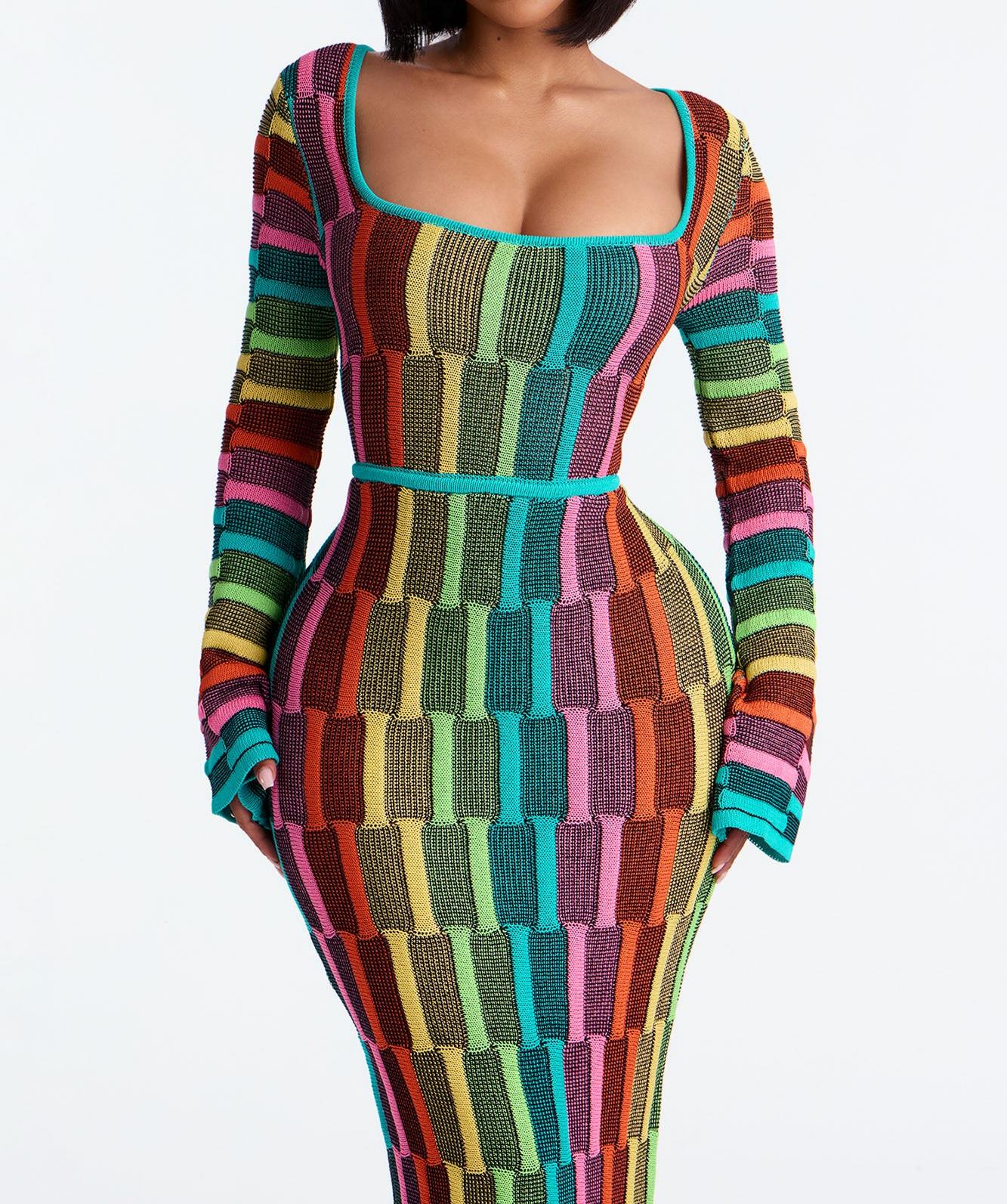 Colorful long-sleeved stretch dress