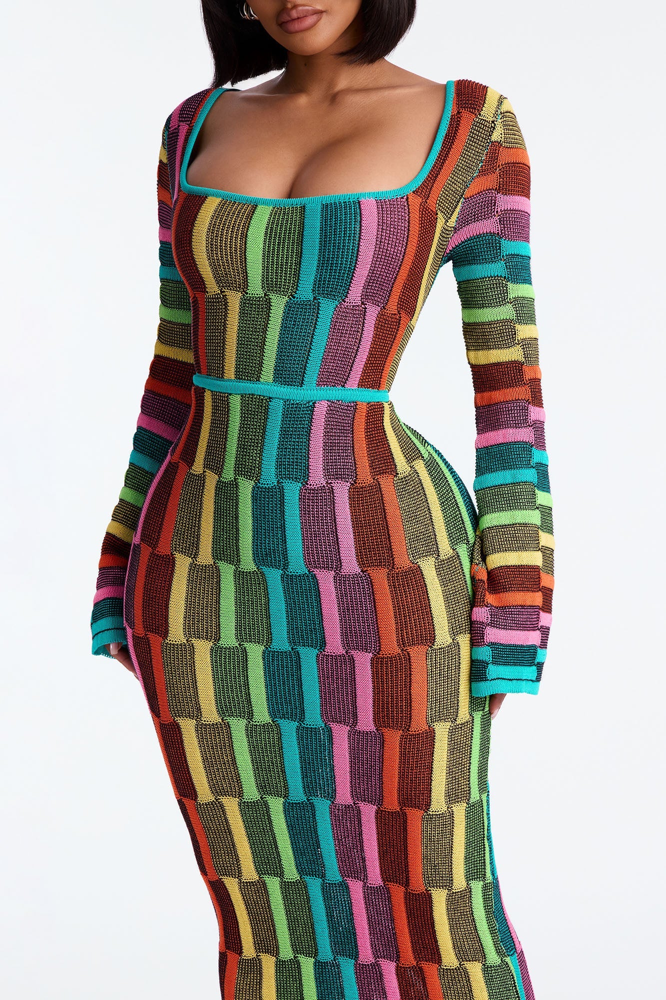 Colorful long-sleeved stretch dress