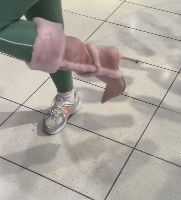 Plush rolled-up combination boots