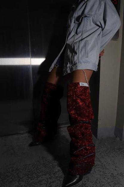 Shiny leggings and shoe covers