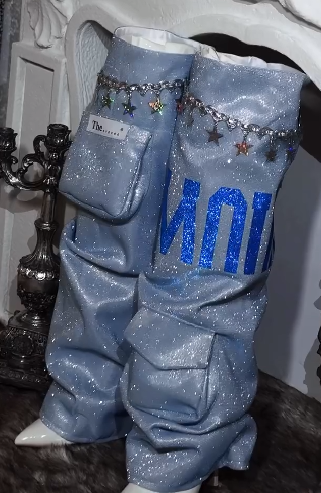 Shiny leggings and shoe covers