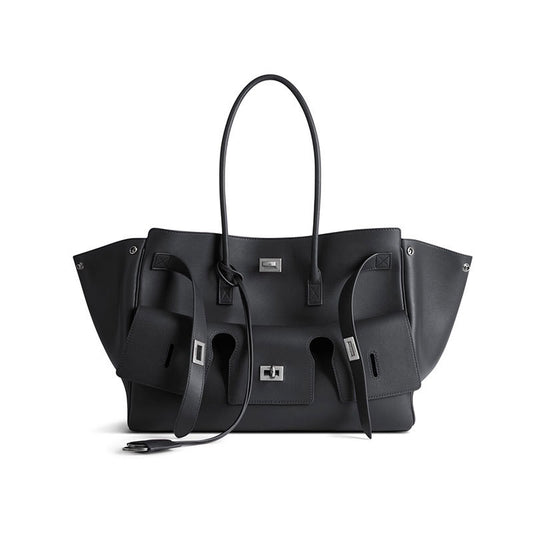 Large capacity commuter shoulder bag