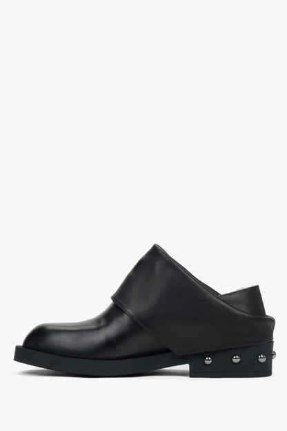 Natural leather low-heeled studded boots