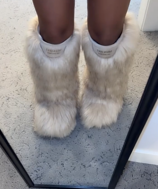 White plush faux fur snow boots