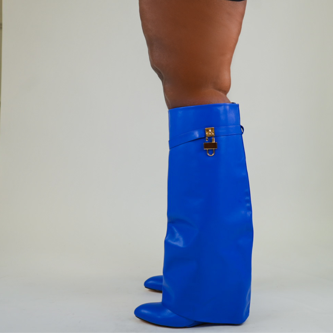 Kelly Midnight Lock Boots
