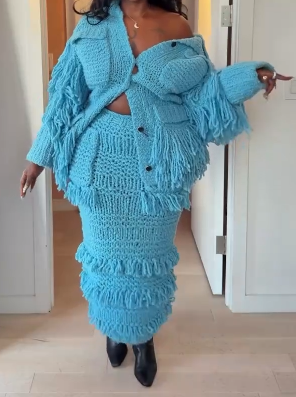 Knitted Tassel Set