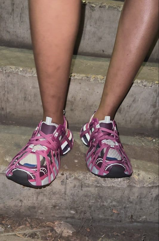 Lace-up casual breathable sports shoes