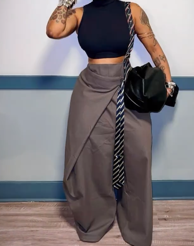 Pleated barrel trousers