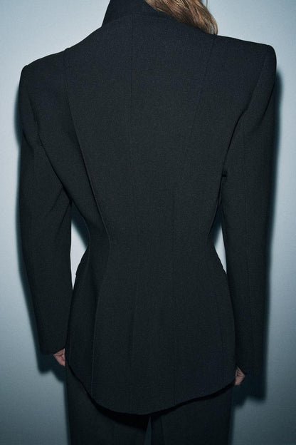 Padded shoulder slim fit suit jacket