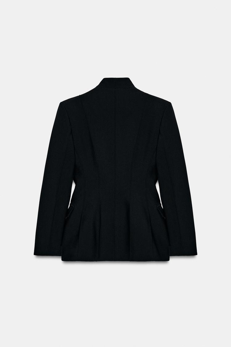 Padded shoulder slim fit suit jacket