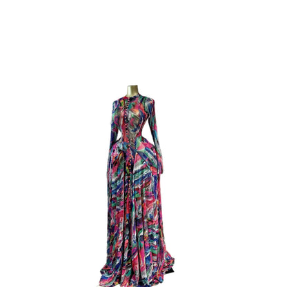 Floral print maxi dress, round neck, long sleeves, fitted waist