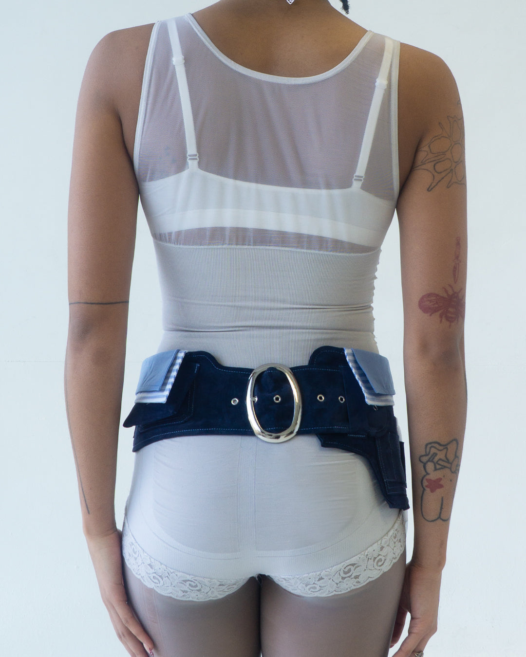 Multi-color multi-functional belt