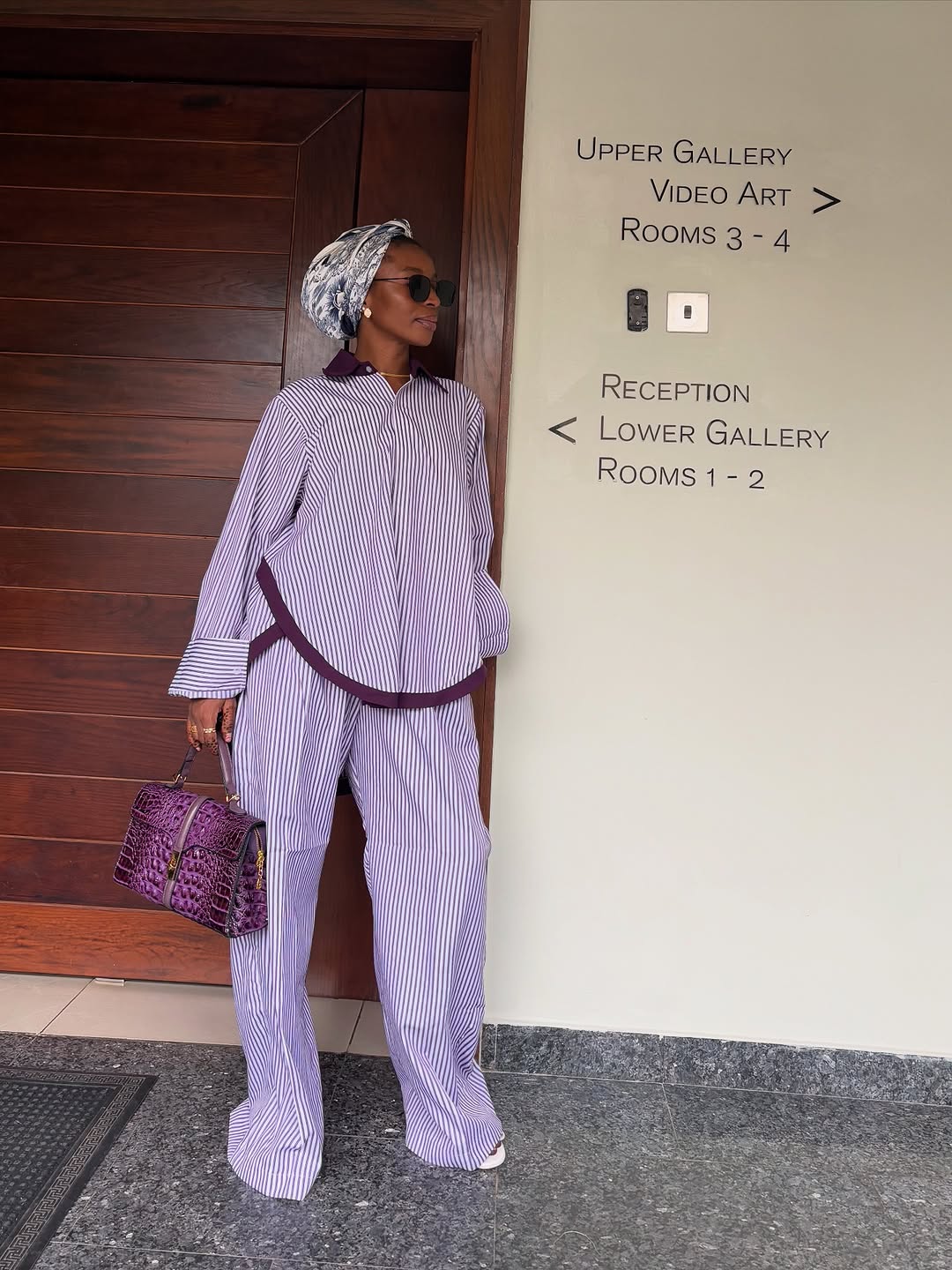 Spacious striped color-block shirt and wide-leg pants suit