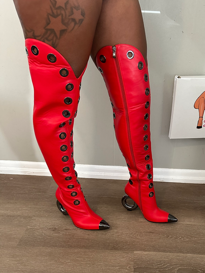 High Eyes Pumps