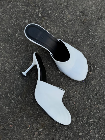 Leather semi-enclosed high heels