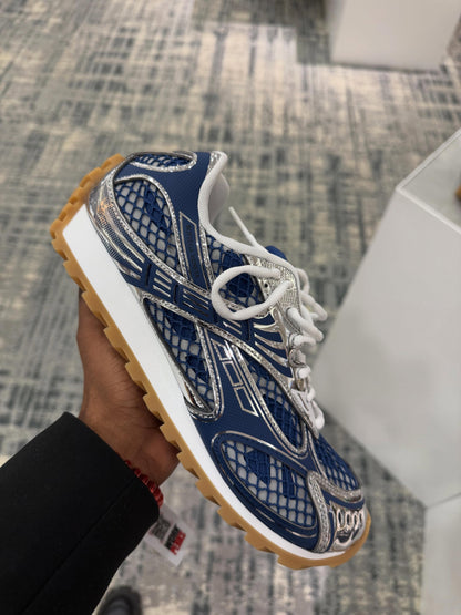 Genuine leather and mesh sneakers