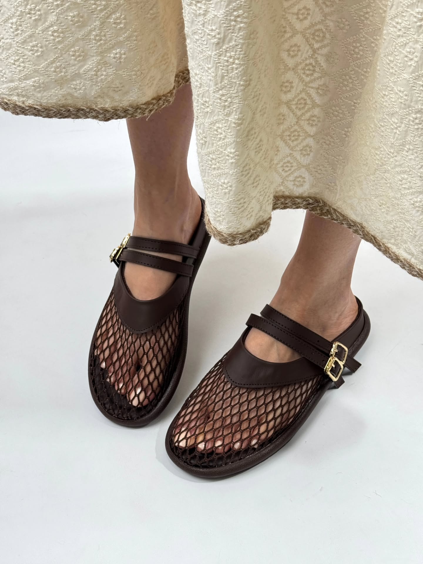 Breathable mesh cutout flats