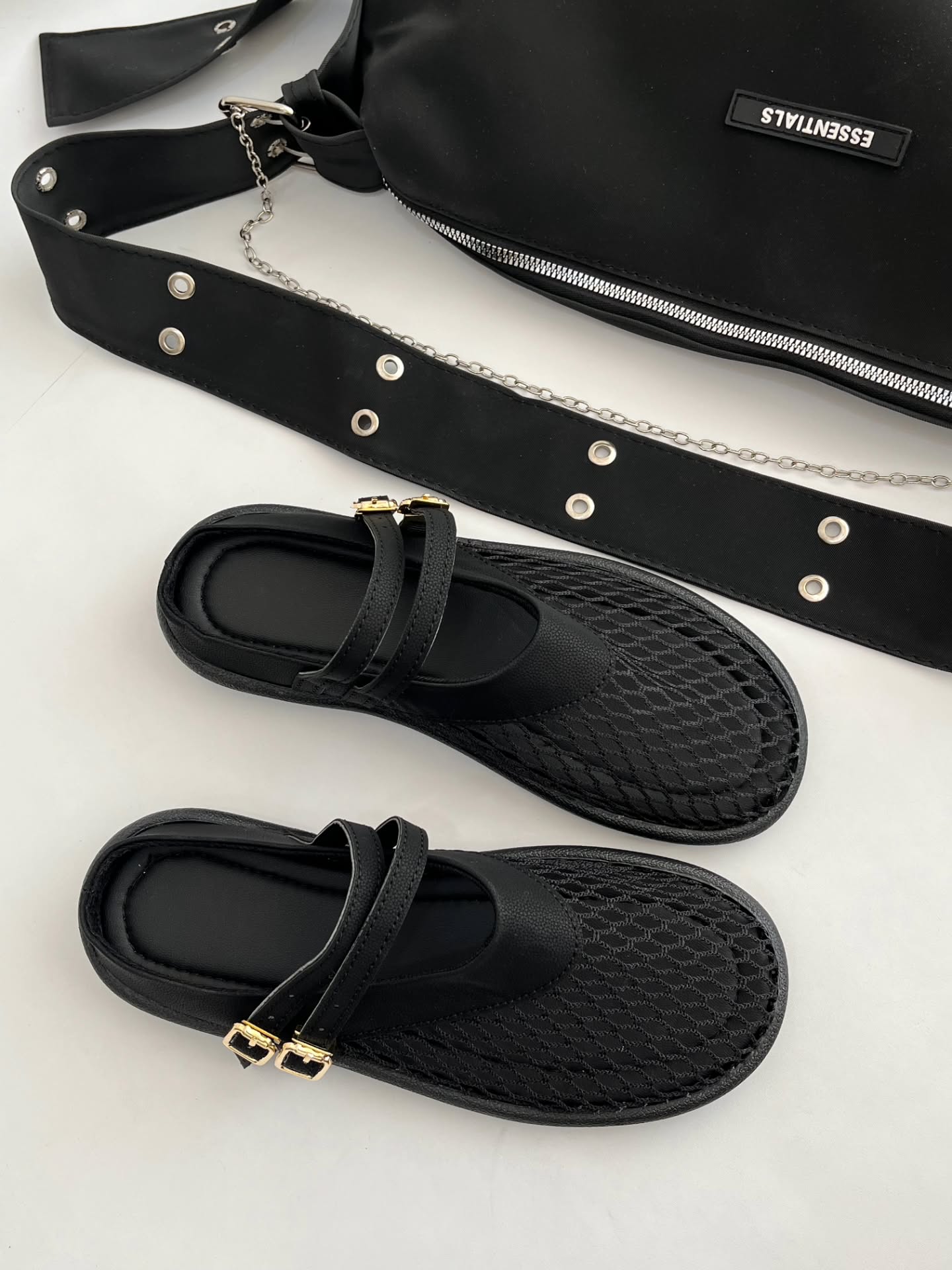 Breathable mesh cutout flats