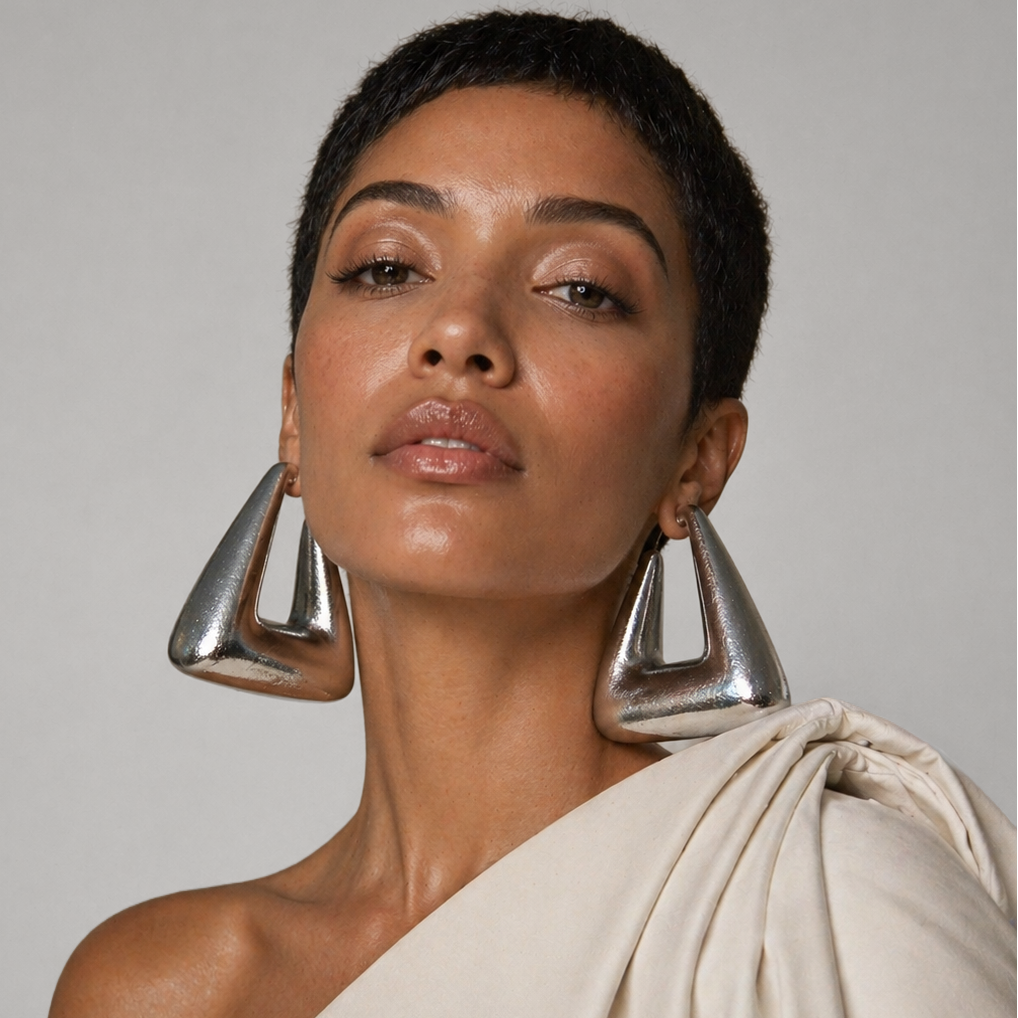 Pyramid Hoops