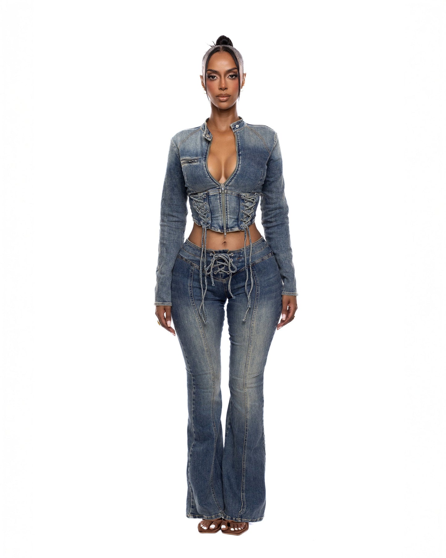 Form-fitting denim set