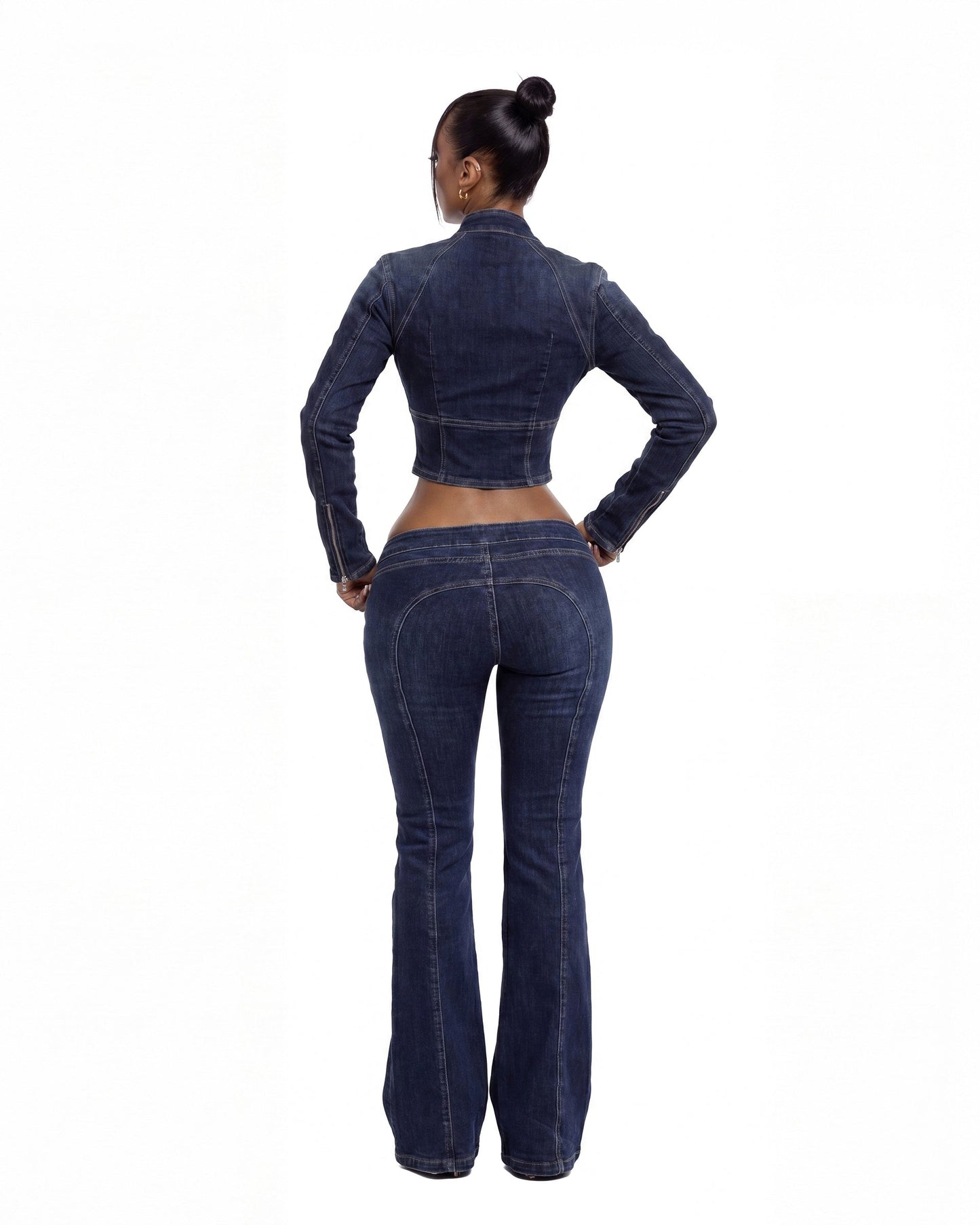 Form-fitting denim set