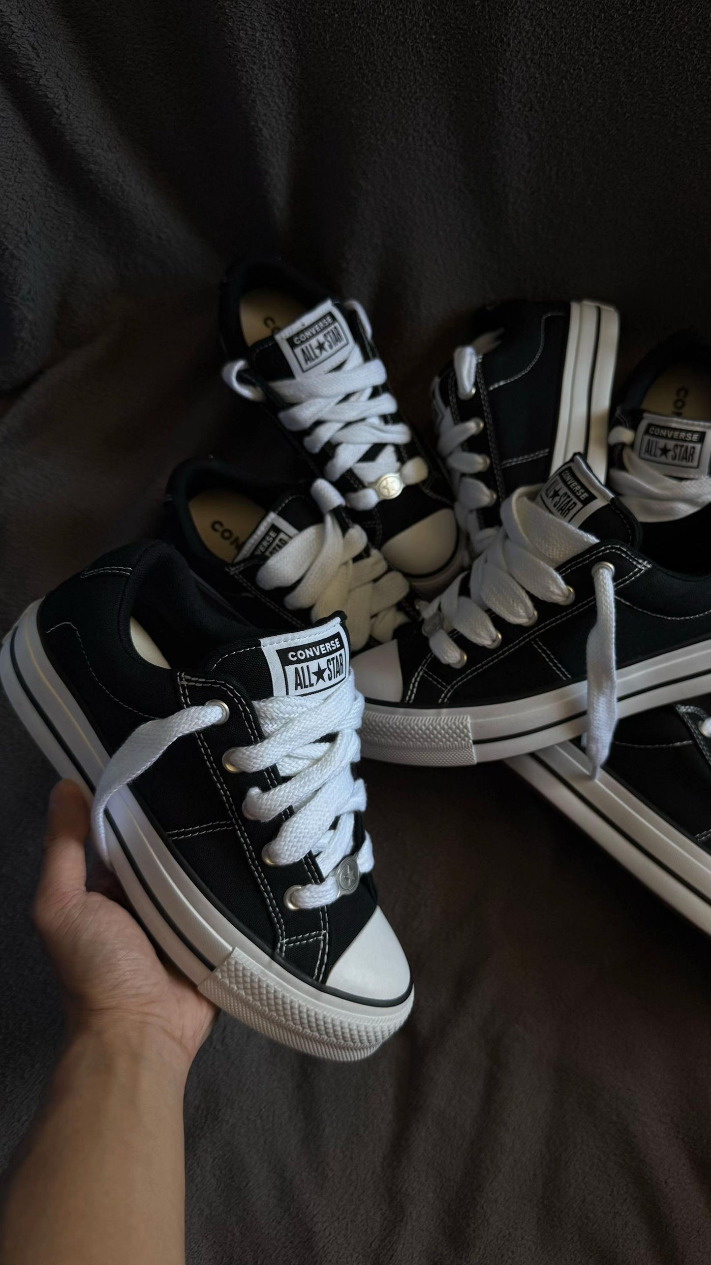 Unisex low-top casual canvas shoes