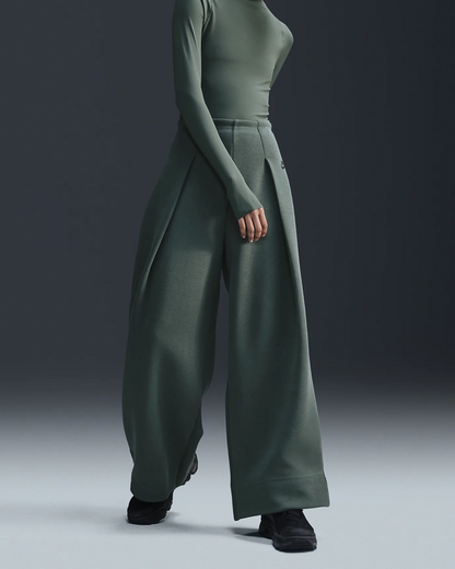 Zippered Cropped Sweatshirt + High-Waisted Pleated Pants
