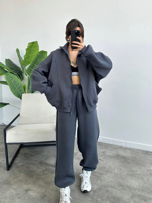 Long sleeve cardigan sweatshirt pants suit