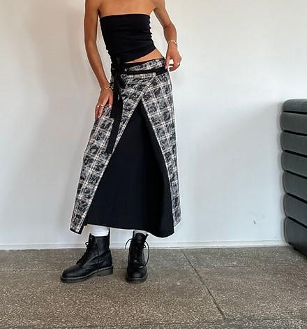 Reversible plaid shift skirt