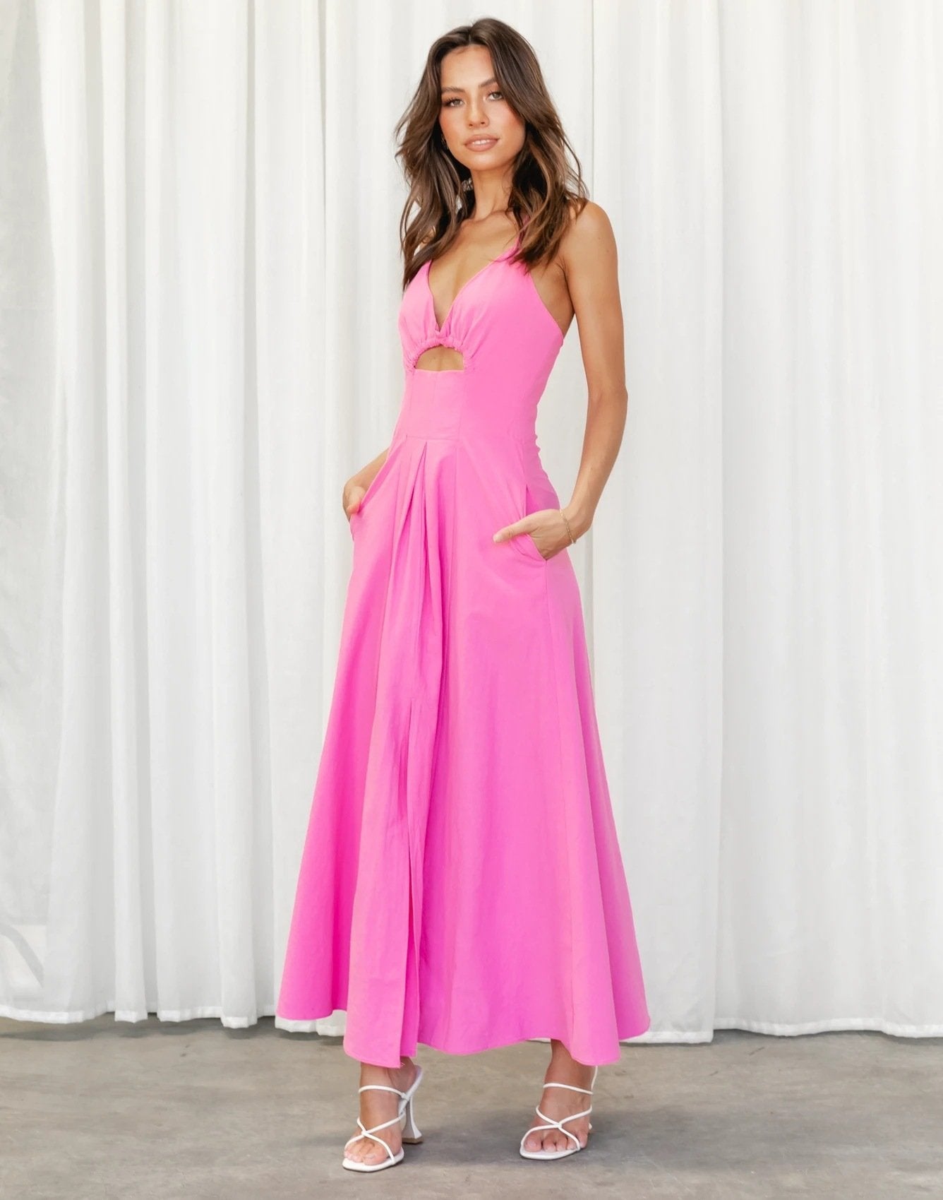 Solid color hem slit dress